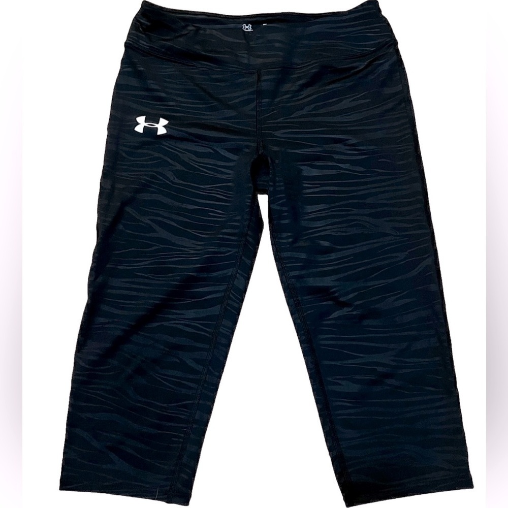 Under Armour Black Zebra Print Crop Leggings 🦓 Sz YLG